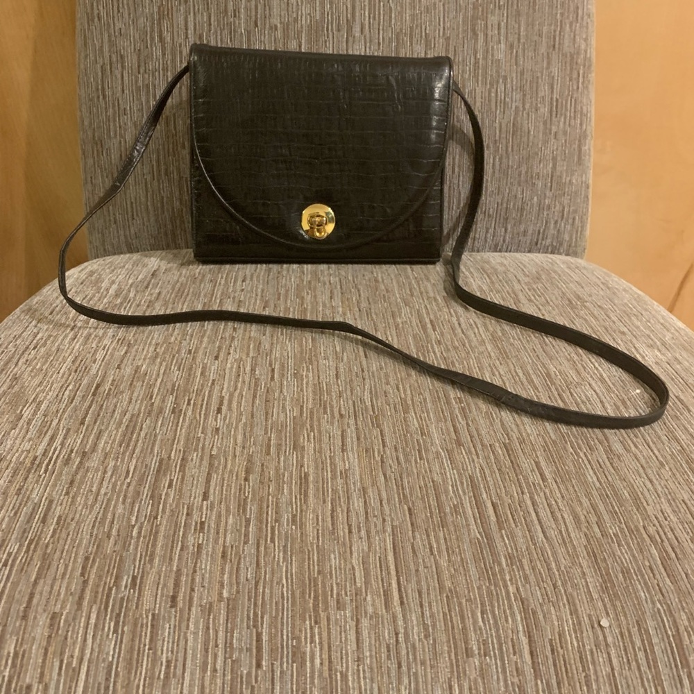 Vintage used Frenchy of California black leather shoulder bag purse
